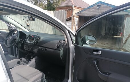 Volkswagen Golf Plus I, 2007 год, 600 000 рублей, 24 фотография