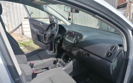 Volkswagen Golf Plus I, 2007 год, 600 000 рублей, 28 фотография