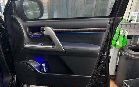 Toyota Land Cruiser 200, 2015 год, 4 295 000 рублей, 14 фотография