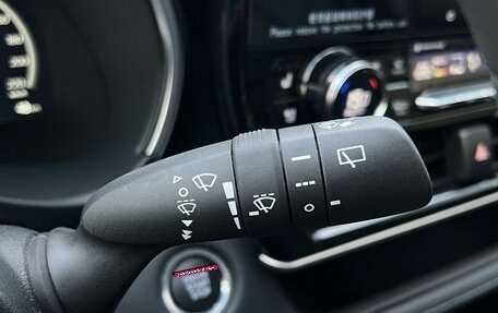 Toyota Highlander, 2024 год, 5 990 000 рублей, 13 фотография