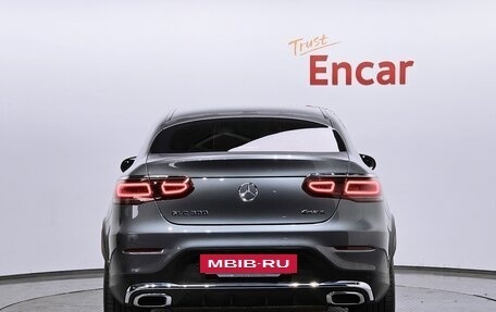 Mercedes-Benz GLC Coupe, 2018 год, 3 943 000 рублей, 4 фотография