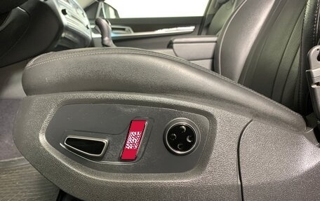Hyundai Genesis II, 2016 год, 2 045 000 рублей, 17 фотография