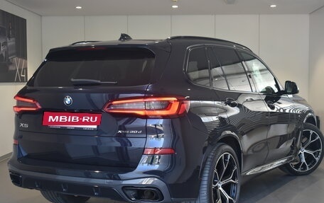 BMW X5, 2019 год, 6 750 000 рублей, 2 фотография