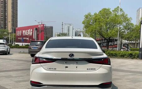 Lexus ES VII, 2021 год, 3 079 500 рублей, 5 фотография