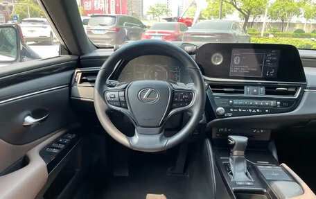 Lexus ES VII, 2021 год, 3 079 500 рублей, 10 фотография