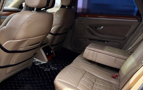 Audi A8, 2006 год, 630 000 рублей, 13 фотография