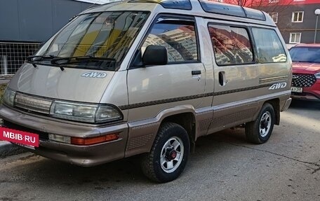 Toyota MasterAce Surf, 1991 год, 450 000 рублей, 3 фотография