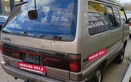 Toyota MasterAce Surf, 1991 год, 450 000 рублей, 6 фотография