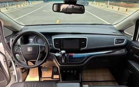 Honda Odyssey IV, 2021 год, 2 790 500 рублей, 7 фотография