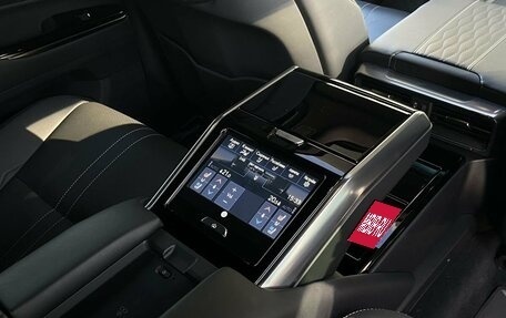 Lexus LX, 2022 год, 19 700 000 рублей, 38 фотография