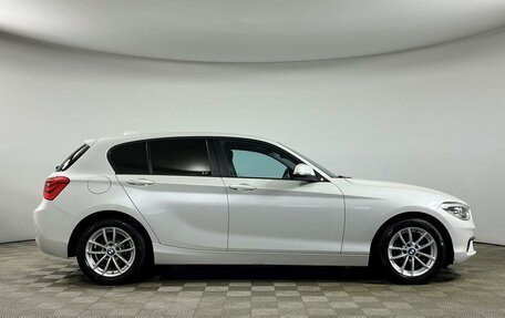 BMW 1 серия, 2018 год, 1 905 000 рублей, 4 фотография