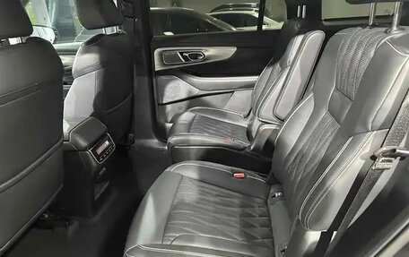 GAC GS8, 2022 год, 2 380 000 рублей, 10 фотография