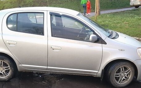 Toyota Yaris I рестайлинг, 2003 год, 450 000 рублей, 2 фотография