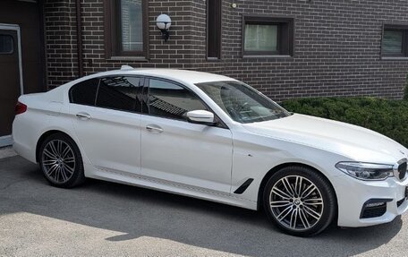 BMW 5 серия, 2018 год, 4 600 000 рублей, 2 фотография