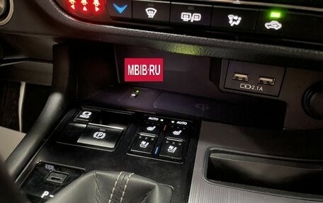 Lexus RX IV рестайлинг, 2022 год, 4 487 000 рублей, 29 фотография