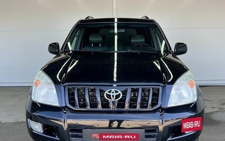 Toyota Land Cruiser Prado 120 рестайлинг, 2007 год, 2 290 000 рублей, 7 фотография