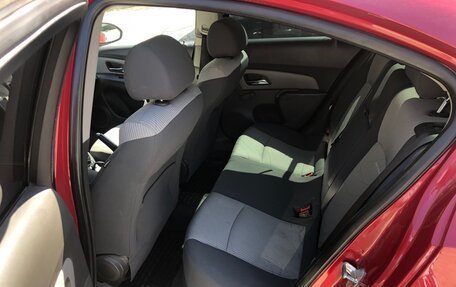 Chevrolet Cruze II, 2009 год, 680 000 рублей, 9 фотография