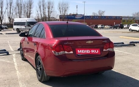 Chevrolet Cruze II, 2009 год, 680 000 рублей, 4 фотография
