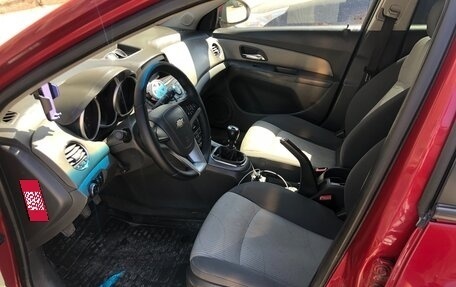 Chevrolet Cruze II, 2009 год, 680 000 рублей, 10 фотография
