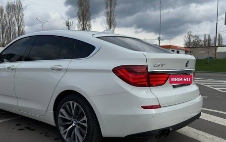 BMW 5 серия, 2010 год, 2 200 000 рублей, 7 фотография