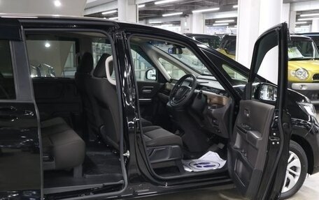 Honda Freed II, 2021 год, 1 950 000 рублей, 6 фотография