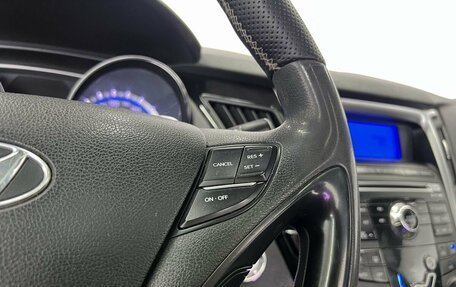 Hyundai Sonata VI, 2011 год, 1 050 000 рублей, 20 фотография