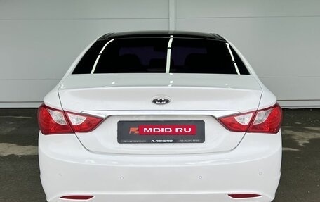 Hyundai Sonata VI, 2011 год, 1 050 000 рублей, 9 фотография