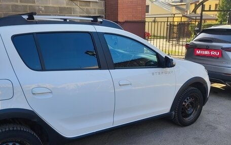 Renault Sandero II рестайлинг, 2018 год, 1 100 000 рублей, 12 фотография
