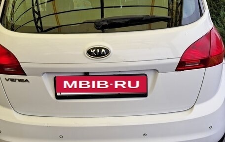 KIA Venga I, 2011 год, 900 000 рублей, 9 фотография