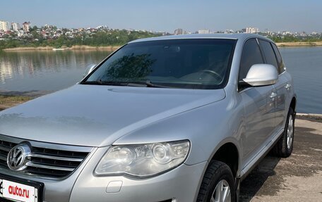 Volkswagen Touareg III, 2007 год, 1 350 000 рублей, 10 фотография