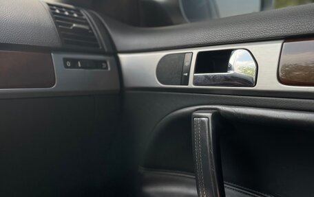 Volkswagen Touareg III, 2007 год, 1 350 000 рублей, 31 фотография