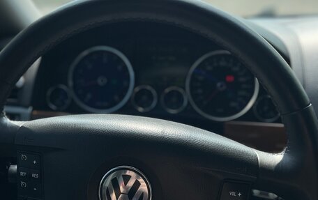 Volkswagen Touareg III, 2007 год, 1 350 000 рублей, 33 фотография