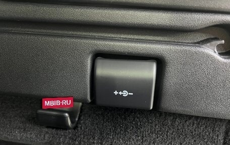 Land Rover Range Rover Sport II, 2018 год, 4 999 000 рублей, 25 фотография