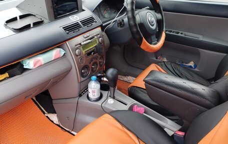 Mazda Demio III (DE), 2004 год, 390 000 рублей, 6 фотография