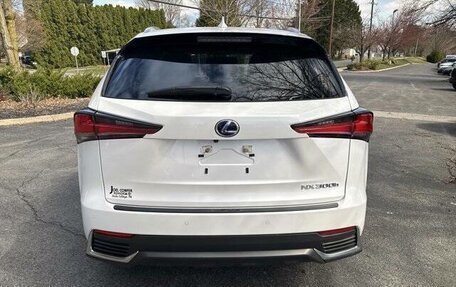 Lexus NX, 2021 год, 3 750 000 рублей, 4 фотография