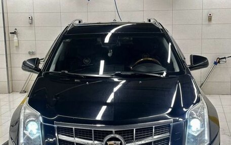 Cadillac SRX II рестайлинг, 2011 год, 1 999 000 рублей, 3 фотография