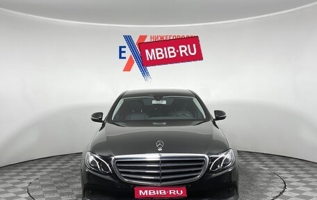 Mercedes-Benz E-Класс, 2019 год, 2 999 000 рублей, 1 фотография