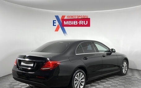 Mercedes-Benz E-Класс, 2019 год, 2 999 000 рублей, 4 фотография