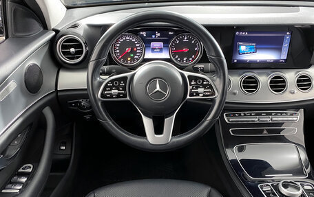 Mercedes-Benz E-Класс, 2019 год, 2 999 000 рублей, 20 фотография
