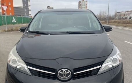 Toyota Verso I, 2013 год, 1 250 000 рублей, 1 фотография