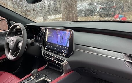 Lexus RX IV рестайлинг, 2025 год, 9 350 000 рублей, 2 фотография