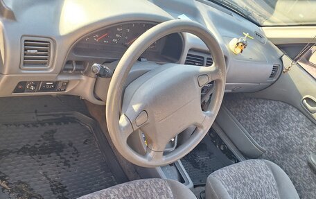 Suzuki Swift II, 2002 год, 275 000 рублей, 9 фотография