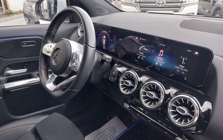 Mercedes-Benz GLA, 2020 год, 3 530 000 рублей, 11 фотография