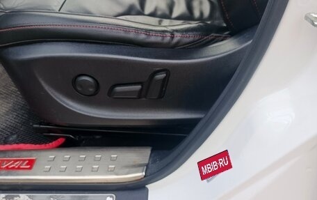 Haval H6, 2018 год, 1 250 000 рублей, 15 фотография
