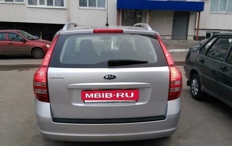 KIA cee'd I рестайлинг, 2009 год, 650 000 рублей, 4 фотография