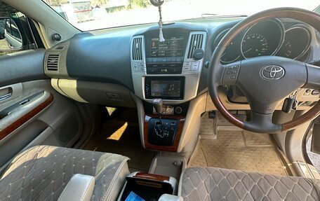 Toyota Harrier, 2004 год, 1 100 000 рублей, 9 фотография