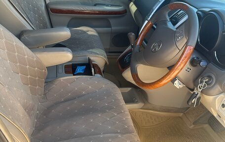 Toyota Harrier, 2004 год, 1 100 000 рублей, 8 фотография