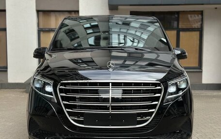 Mercedes-Benz V-Класс, 2025 год, 14 990 000 рублей, 2 фотография