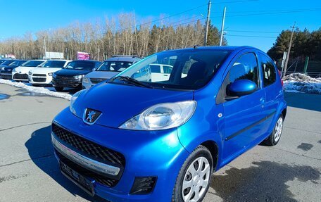 Peugeot 107 I рестайлинг, 2011 год, 499 000 рублей, 3 фотография
