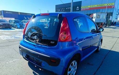 Peugeot 107 I рестайлинг, 2011 год, 499 000 рублей, 7 фотография